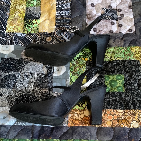 Rampage Black Satin Heels With Butterfly Rhinestone Buckle. EUC. Sz 7 1/2 M - Picture 8 of 14
